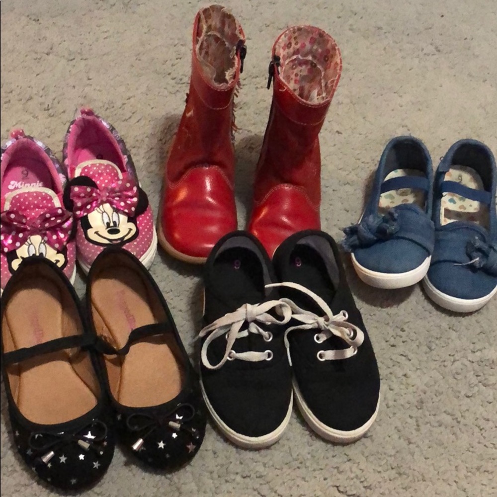 Toddler girl shoes size 9 red boots sold